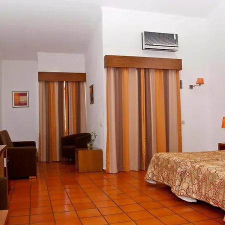 Hotel Pinhal Do Sol